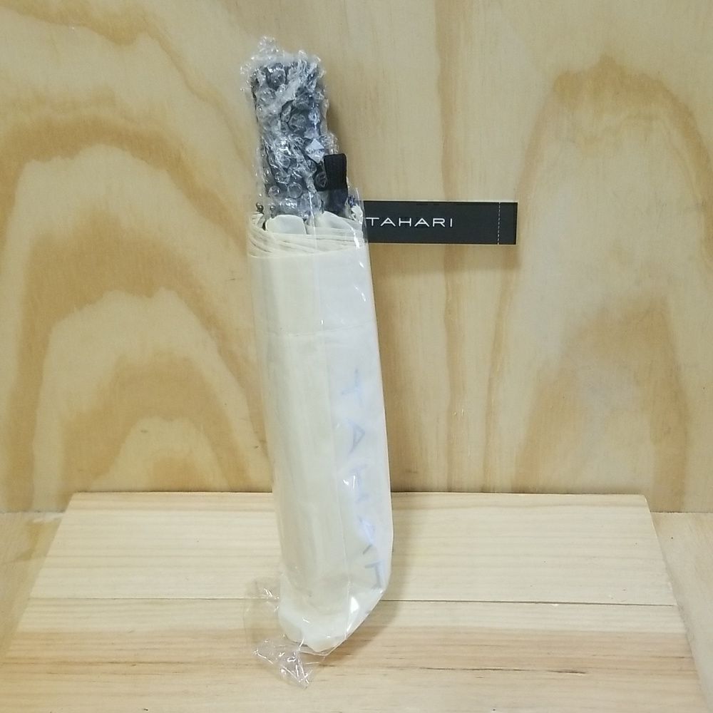 TAHARI Umbrella NWT